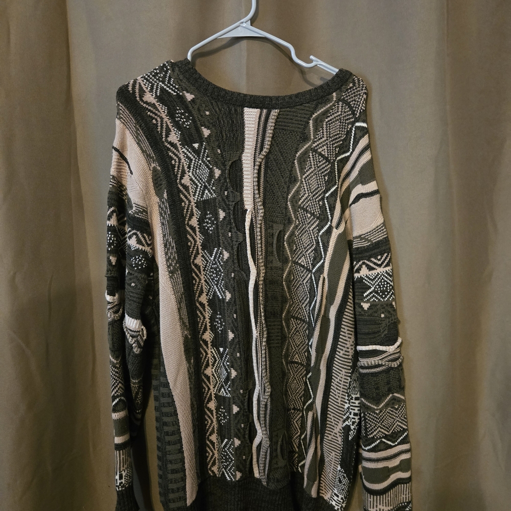 Cotton On Women's Geometric Sweater - Black and Cream